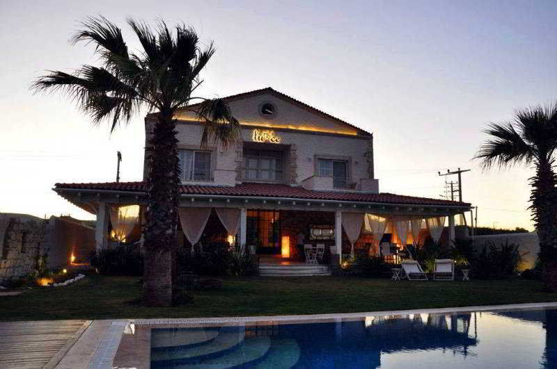 Luce Design Hotel - Special Category Alaçatı Buitenkant foto