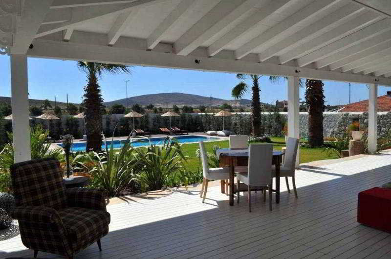 Luce Design Hotel - Special Category Alaçatı Buitenkant foto